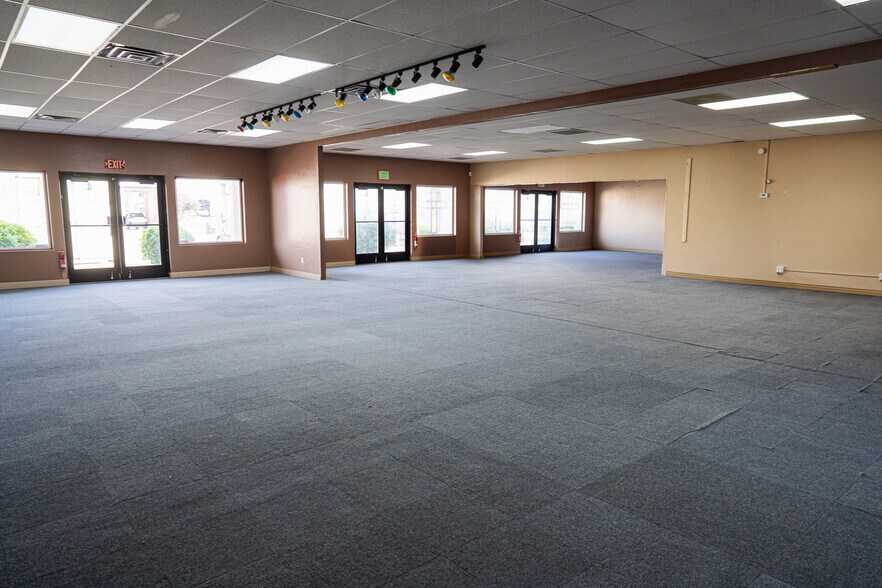 More Photos Of 545 W State St, Hurricane Unknown For Lease