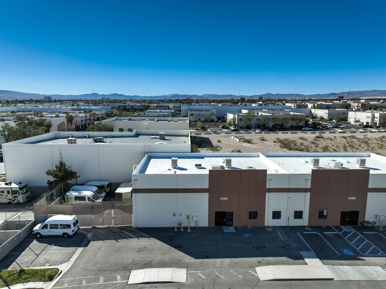 More Photos Of 4285 W Post Rd, Las Vegas Warehouse For Sale