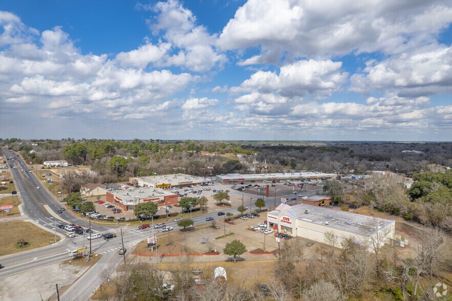 More Photos Of 1569 11th St, Huntsville Drugstore For Sale