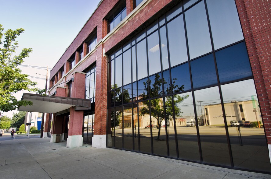 More Photos Of 501-505 E Broadway, Louisville Medical For Lease