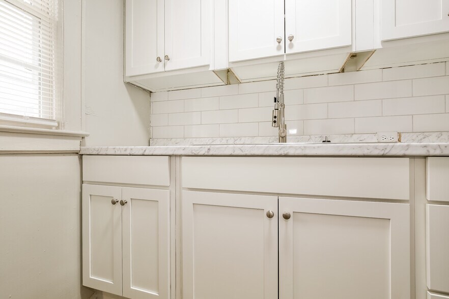 More Photos Of 517 Willow St, Mount Airy Apartments For Sale