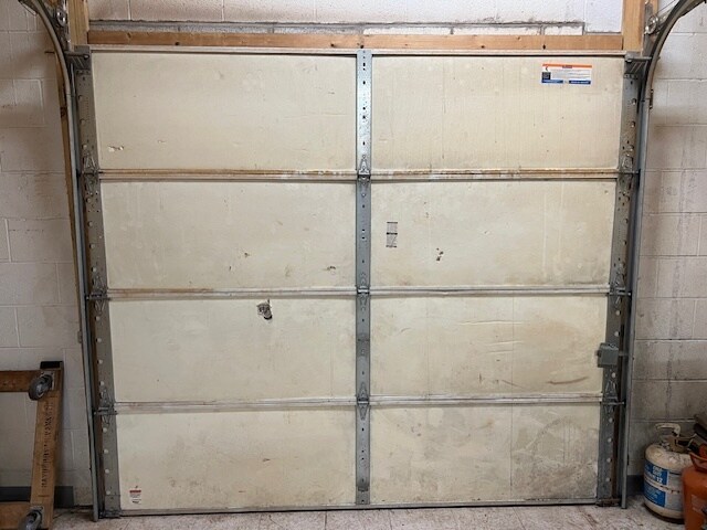 More Photos Of 6 N Limestone St, Jamestown Storefront For Sale