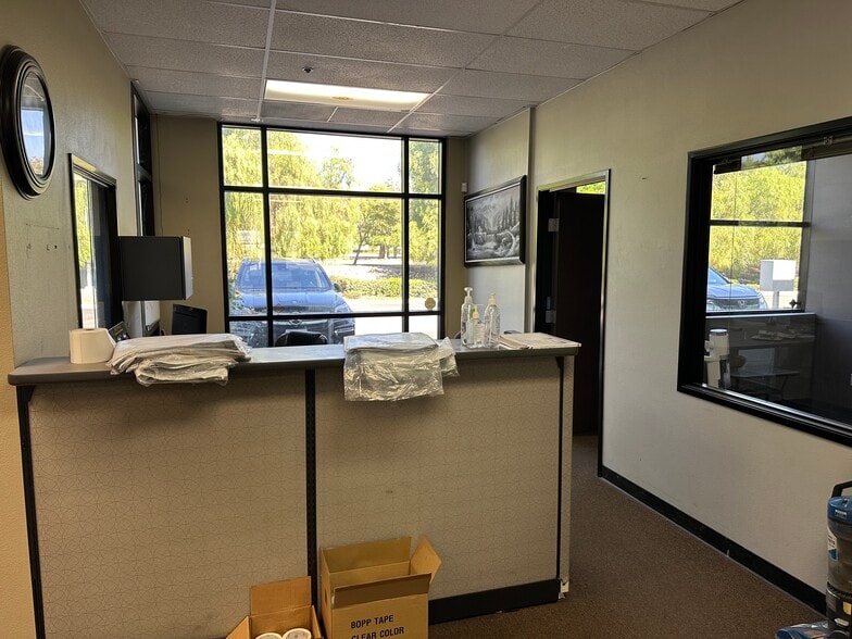 More Photos Of 909 S Cucamonga Ave, Ontario Warehouse For Sale