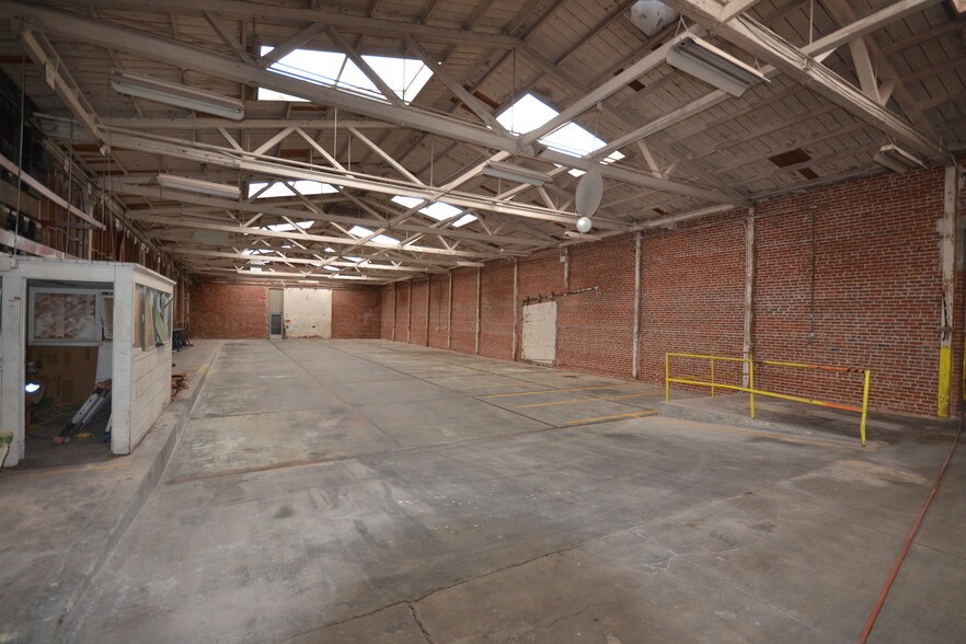 More Photos Of 701-715 Dwight Way, Berkeley Warehouse For Lease