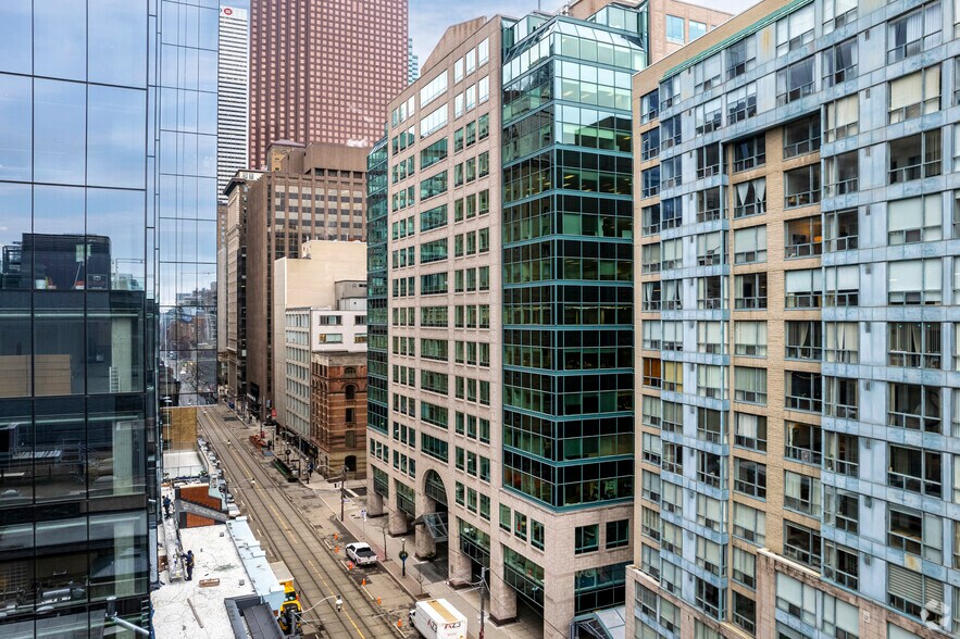 More Photos Of 1 Toronto St, Toronto Office For Lease