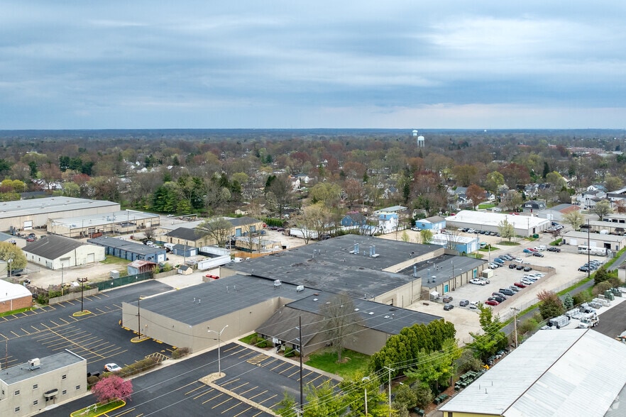 More Photos Of 170-200 E Broadway Ave, Westerville Unknown For Lease