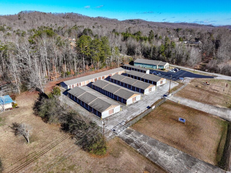 More Photos Of 3010 Roane State hwy, Harriman Self Storage For Sale