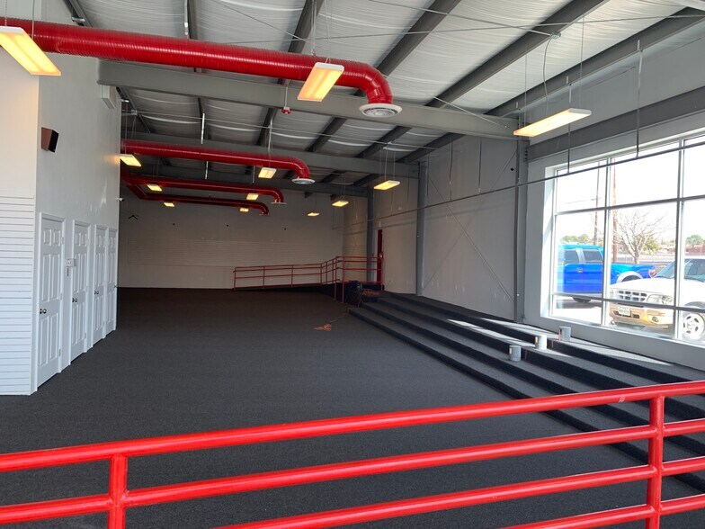 More Photos Of 4121 Montana Ave, El Paso Medical For Lease