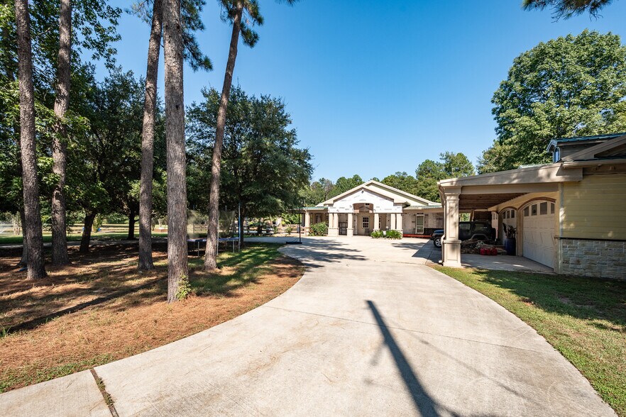 More Photos Of 11105 Crockett Martin Rd, Conroe Land For Sale