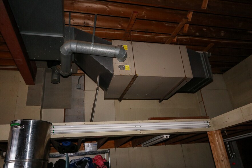 More Photos Of 657 Red Lion Rd, Huntingdon Valley Office Residential For Sale