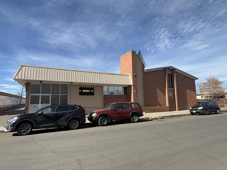 Primary Photo Of 1523 Boston St, Aurora Religious Facility For Sale
