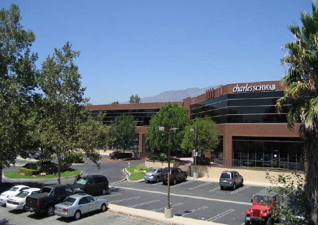 More Photos Of 299 W Foothill Blvd, Upland Medical For Sale