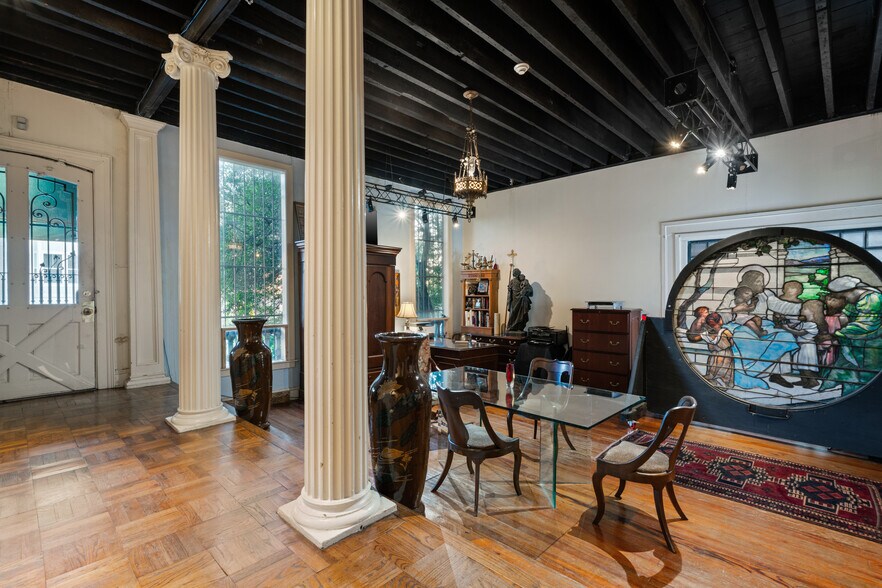 More Photos Of 671 Jefferson Ave, Memphis Loft Creative Space For Sale