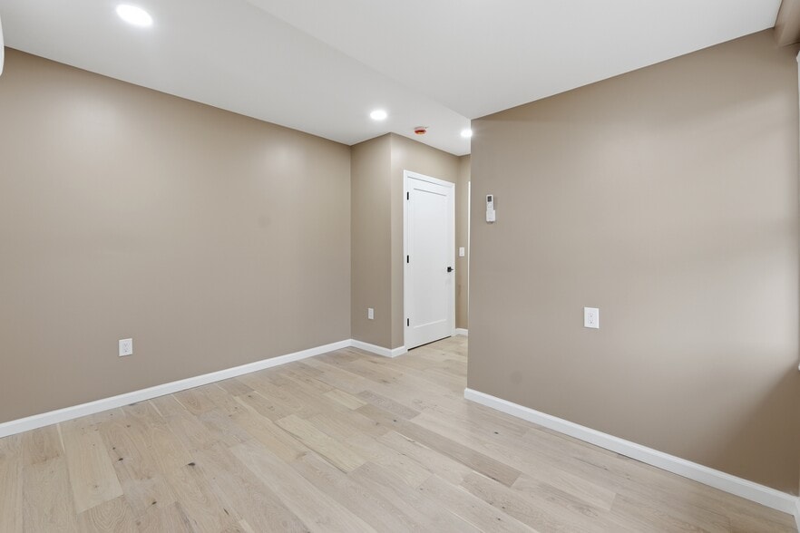 More Photos Of 82 Grove St, Montclair Apartments For Sale