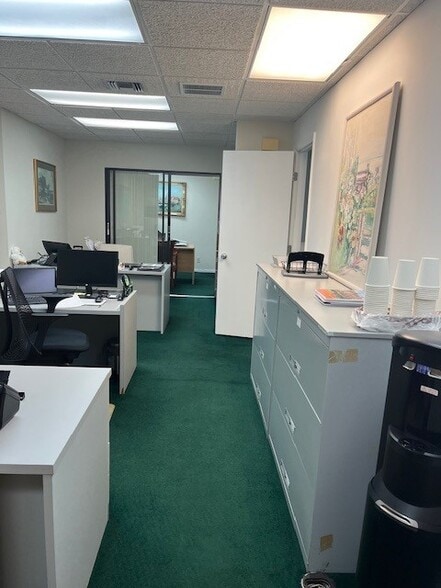 More Photos Of 1300 N Federal Hwy, Boca Raton Medical For Sale