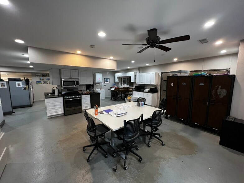 More Photos Of 1457 W Maple Ave, Denver Warehouse For Sale