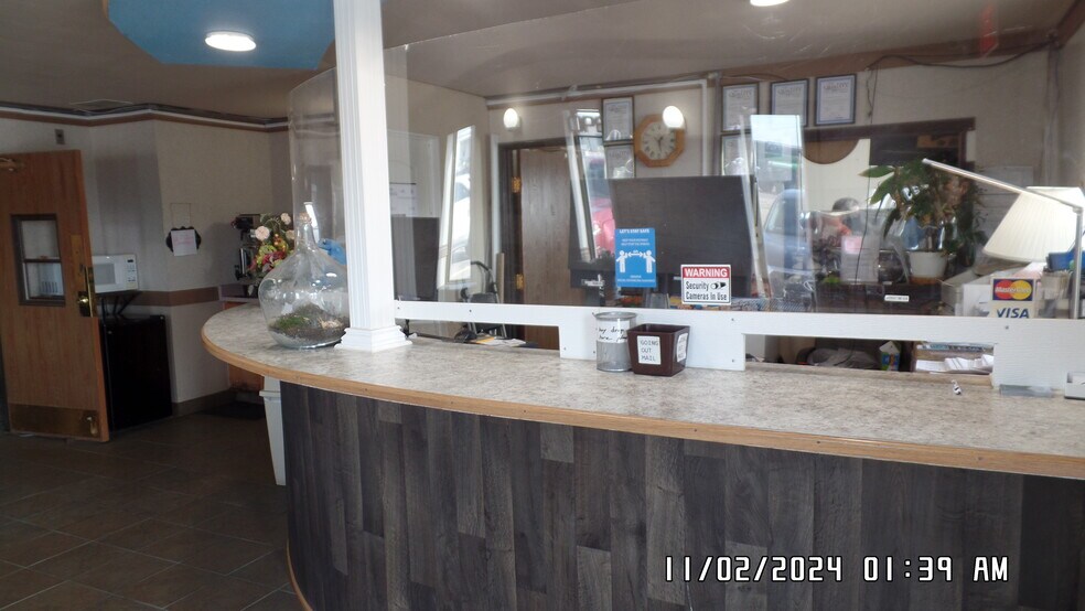 More Photos Of 2100 Fay St, Burlington Hotel For Sale