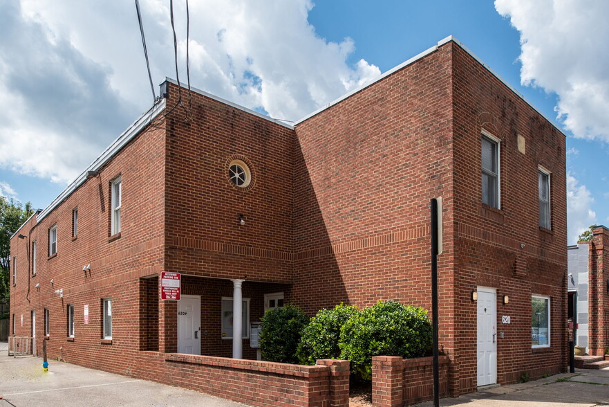 Primary Photo Of 620 Kenmore Ave, Fredericksburg Apartments For Lease
