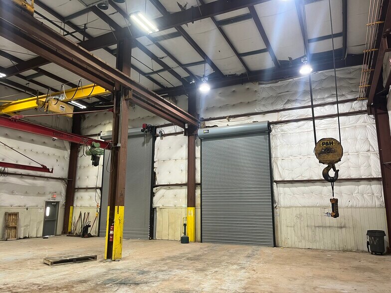 More Photos Of 1214 Gas Plant Rd, San Angelo Manufacturing For Sale