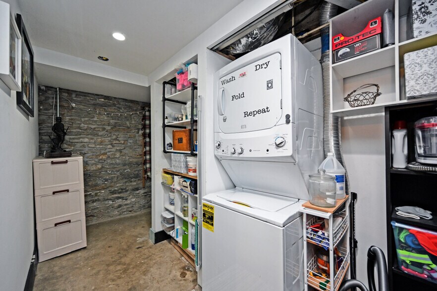 More Photos Of 118 E Liberty St, Cincinnati Apartments For Sale