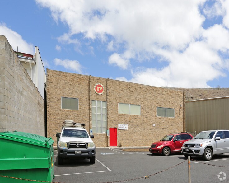 More Photos Of 96-1358 Waihona St, Pearl City Warehouse For Sale