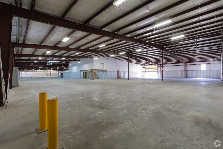 Primary Photo Of 12306 Shiloh Church Rd, Houston Warehouse For Lease