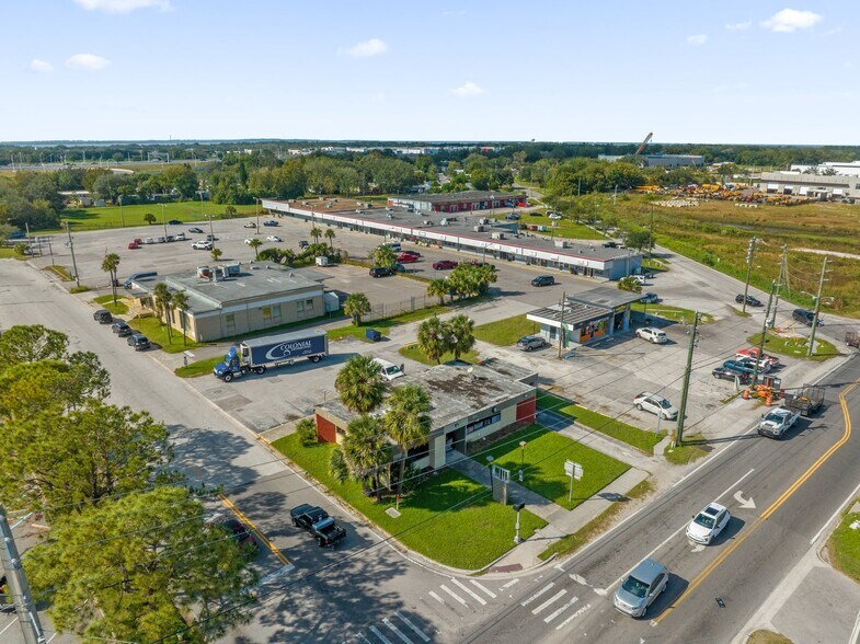 More Photos Of 425 W Silver Star Rd, Ocoee General Retail For Sale