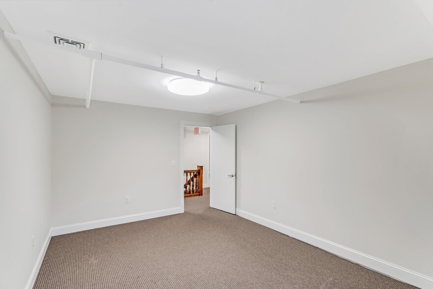 More Photos Of 524 Plymouth Rd, Gwynedd Valley Office Residential For Sale