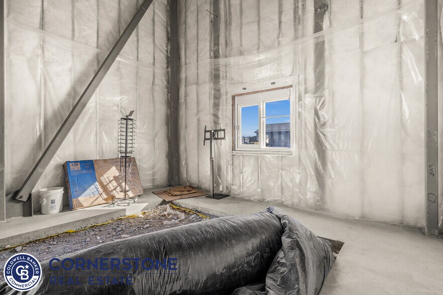 More Photos Of 4501 SW Wyoming Blvd, Casper Storefront For Lease