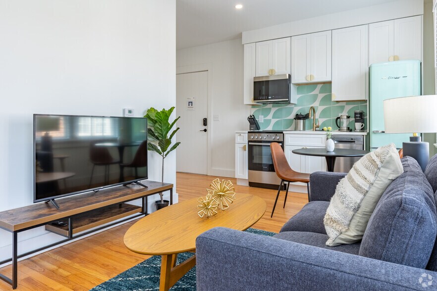 More Photos Of 1460 Peachtree St NW, Atlanta Apartments For Sale
