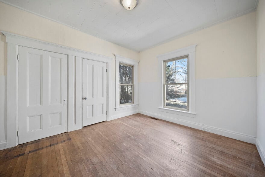 More Photos Of 605 Hall St, Manchester Multifamily For Sale