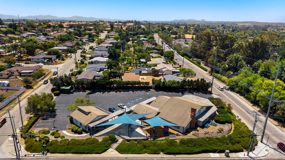 Primary Photo Of 1109 E Fallbrook St, Fallbrook Religious Facility For Sale