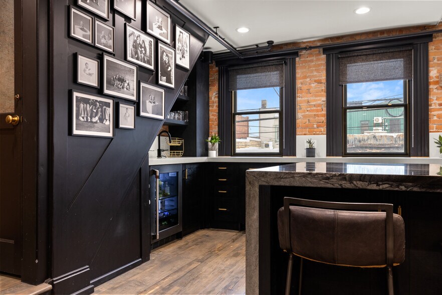 More Photos Of 30-50 2nd St E, Kalispell Office Residential For Sale