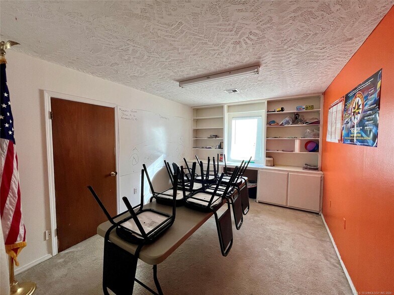 More Photos Of 2710 S Cherokee Dr, Muskogee Religious Facility For Sale