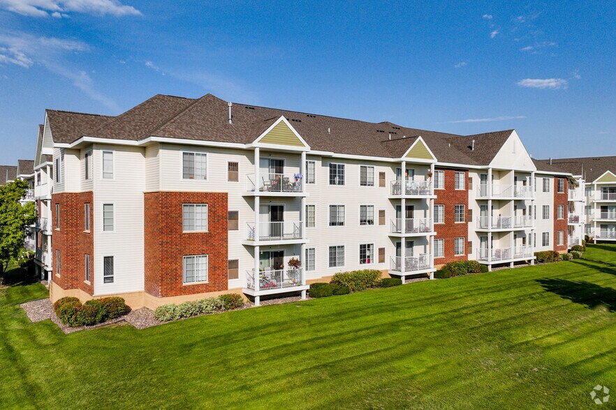 More Photos Of 9325 Garland Ave, Maple Grove Apartments For Sale