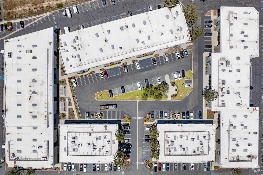 More Photos Of 2609-2627 Manhattan Beach Blvd, Redondo Beach Unknown For Lease