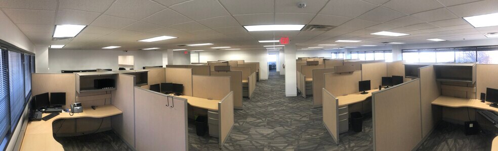 More Photos Of 7900 Tanners Gate Ln, Florence Office For Lease
