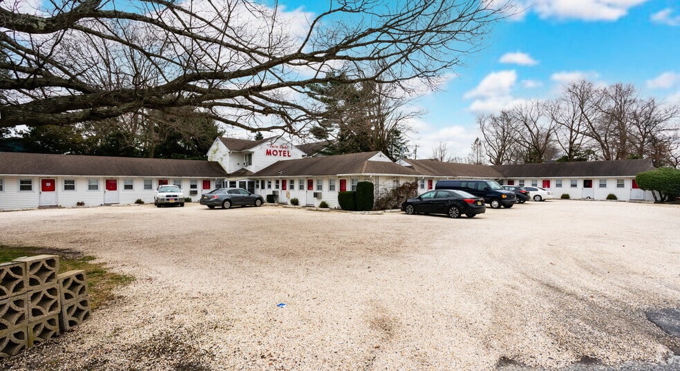 Primary Photo Of 2300 Route 35, Manasquan Hotel For Sale