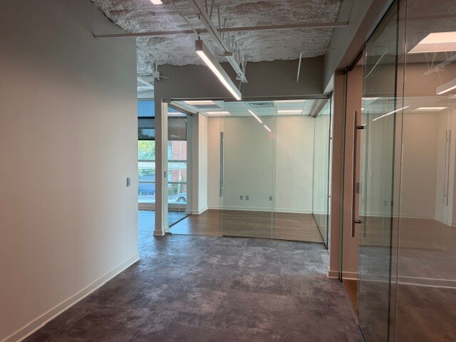 More Photos Of 22 Middleton St, Nashville Office For Lease