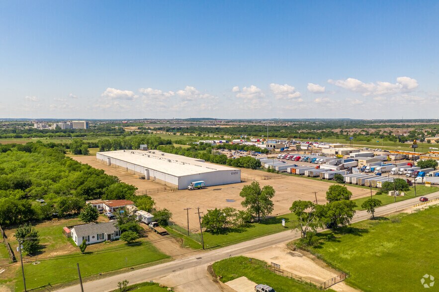 More Photos Of 350 Garden Acres Dr, Fort Worth Refrigeration Cold Storage For Lease