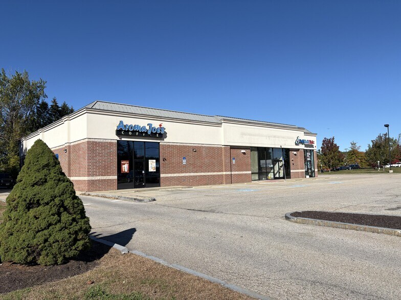 More Photos Of 10 Andrews Rd, Somersworth Freestanding For Lease