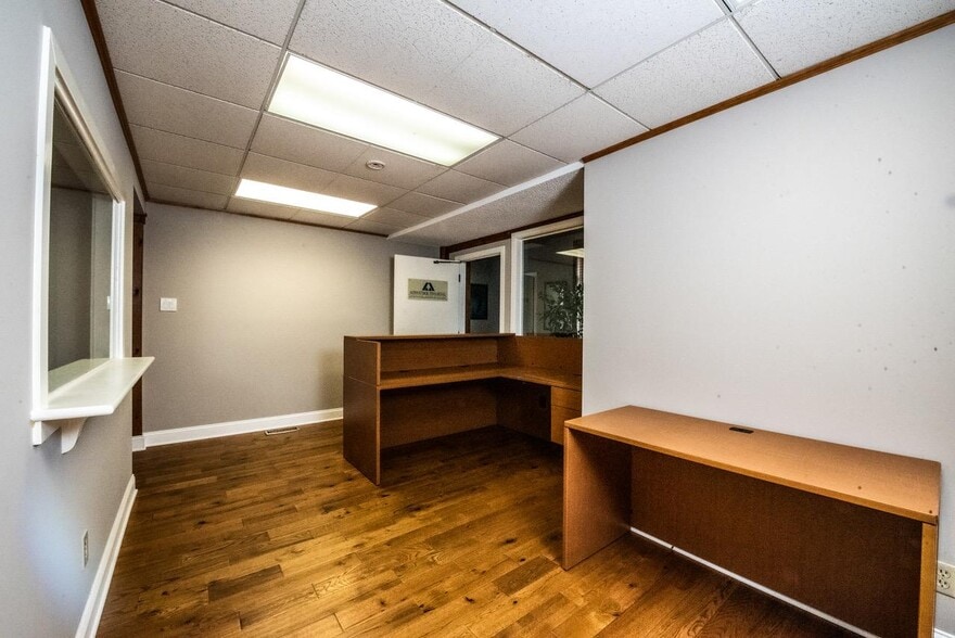 More Photos Of 124 John Robert Thomas Dr, Exton Loft Creative Space For Lease