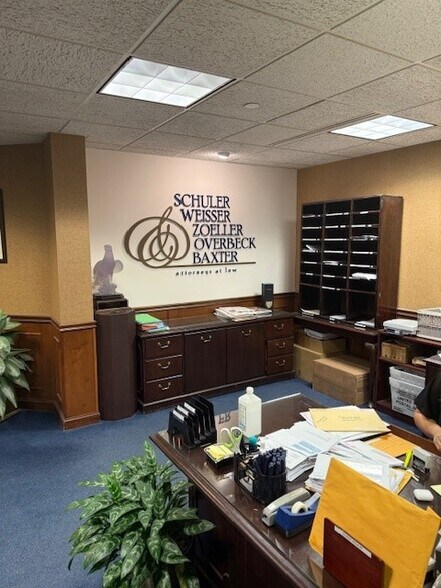 More Photos Of 1615 Forum Pl, West Palm Beach Office For Sale