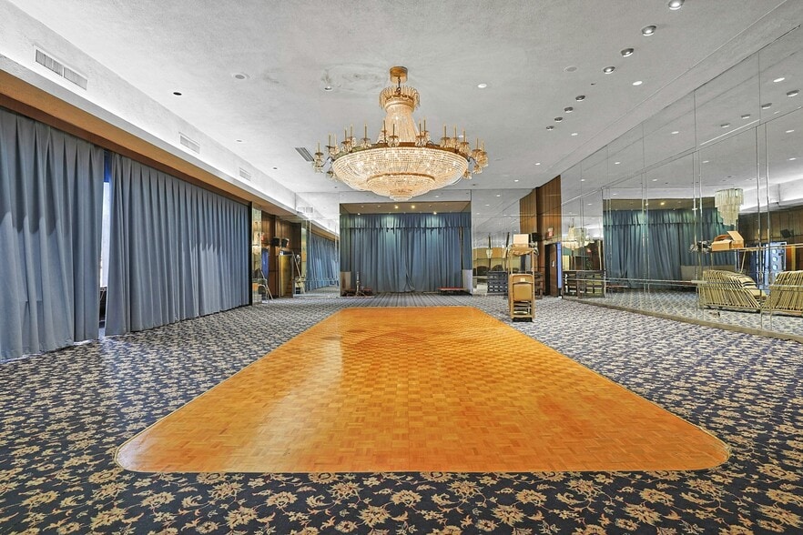 More Photos Of 311 Central Park Ave, Yonkers Specialty For Sale