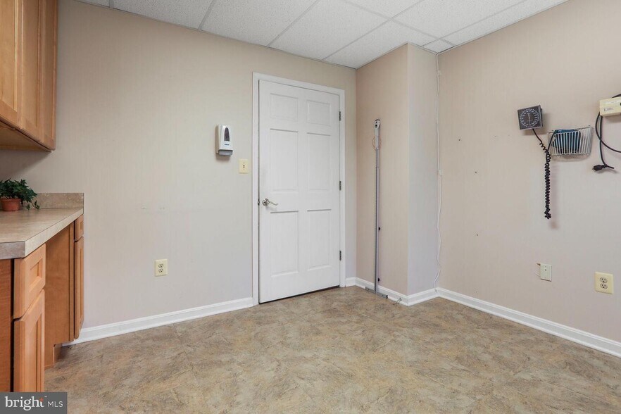 More Photos Of 5018 Dorsey Hall Dr, Ellicott City Office For Sale