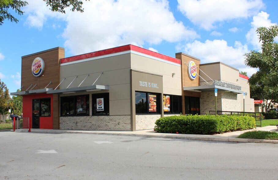 Primary Photo Of 6598 S US Highway 1, Port Saint Lucie Fast Food For Lease