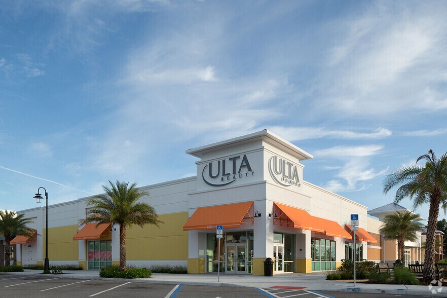 More Photos Of US Hwy 1 & Harrison St, Titusville Unknown For Lease