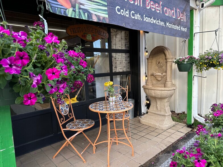 More Photos Of 3 Plain Rd, Westford Garden Center For Sale