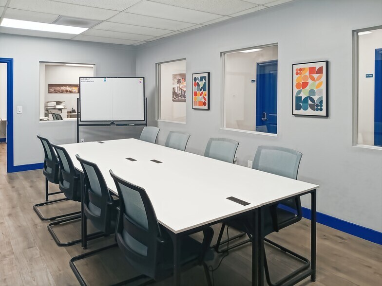 More Photos Of 212 W Foothill Blvd, Glendora Coworking Space