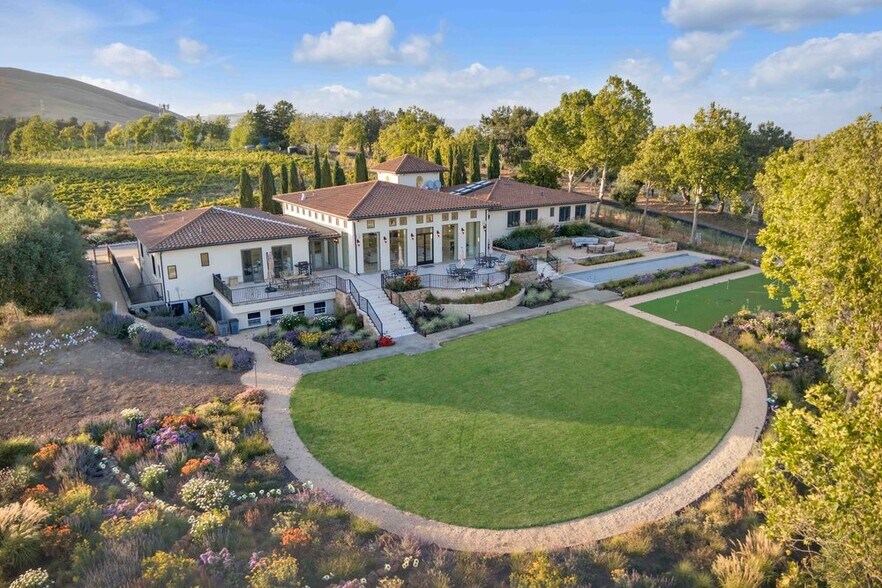 More Photos Of 3001 Sears Point Rd, Sonoma Winery Vineyard For Sale